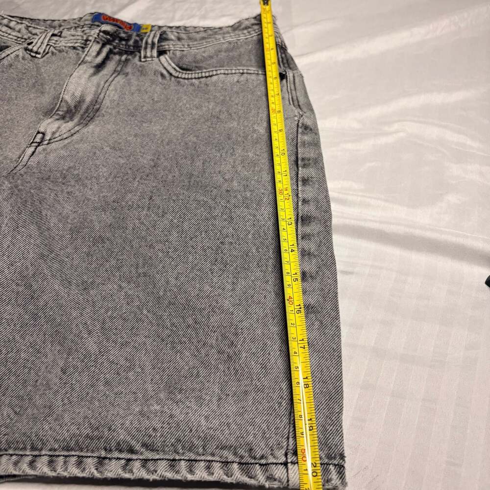 Empyre Loose Fit Grey Acid Wash Denim Jeans Shorts - Picture 9 of 13